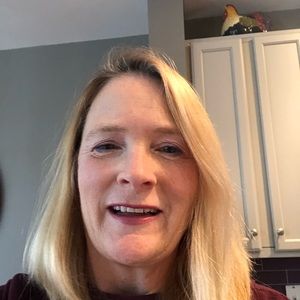 Meet your Posher, Lynne